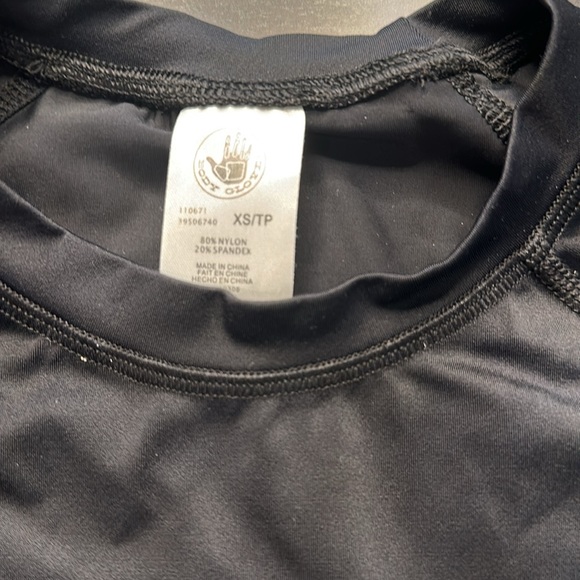 Body Glove Rash Guard Size XS - Picture 3 of 4